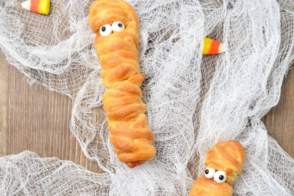 Air Fryer Mummy Dogs by Dash for Dinner