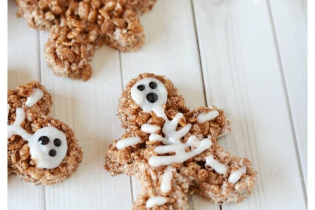 Skeleton Rice Krispie Treats by Gym Craft Laundry
