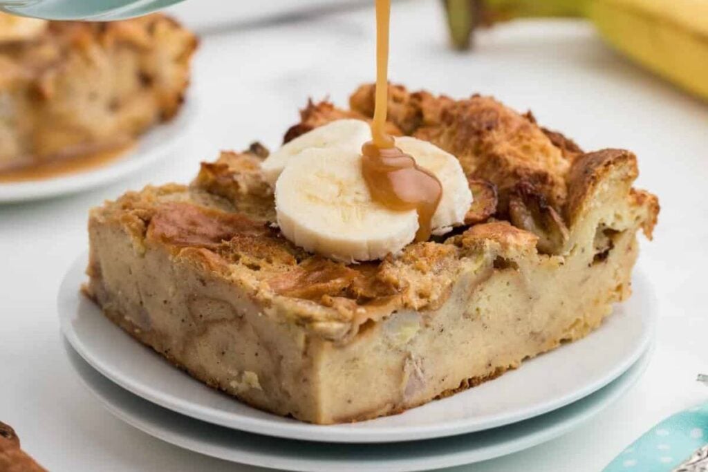 Easy Banana Bread Pudding by The Suburban Soap Box