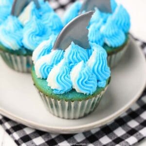 Easy Shark Cupcakes