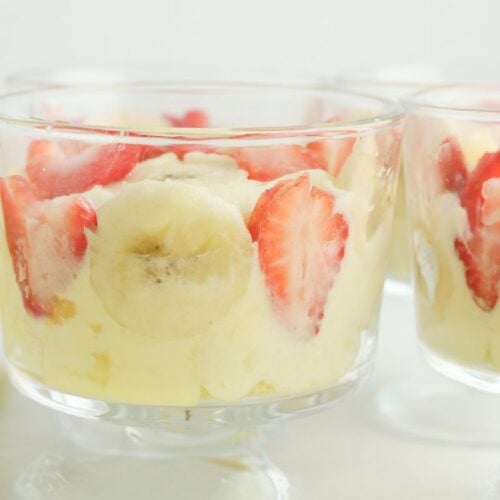 Mini Strawberry Banana Pudding Dessert