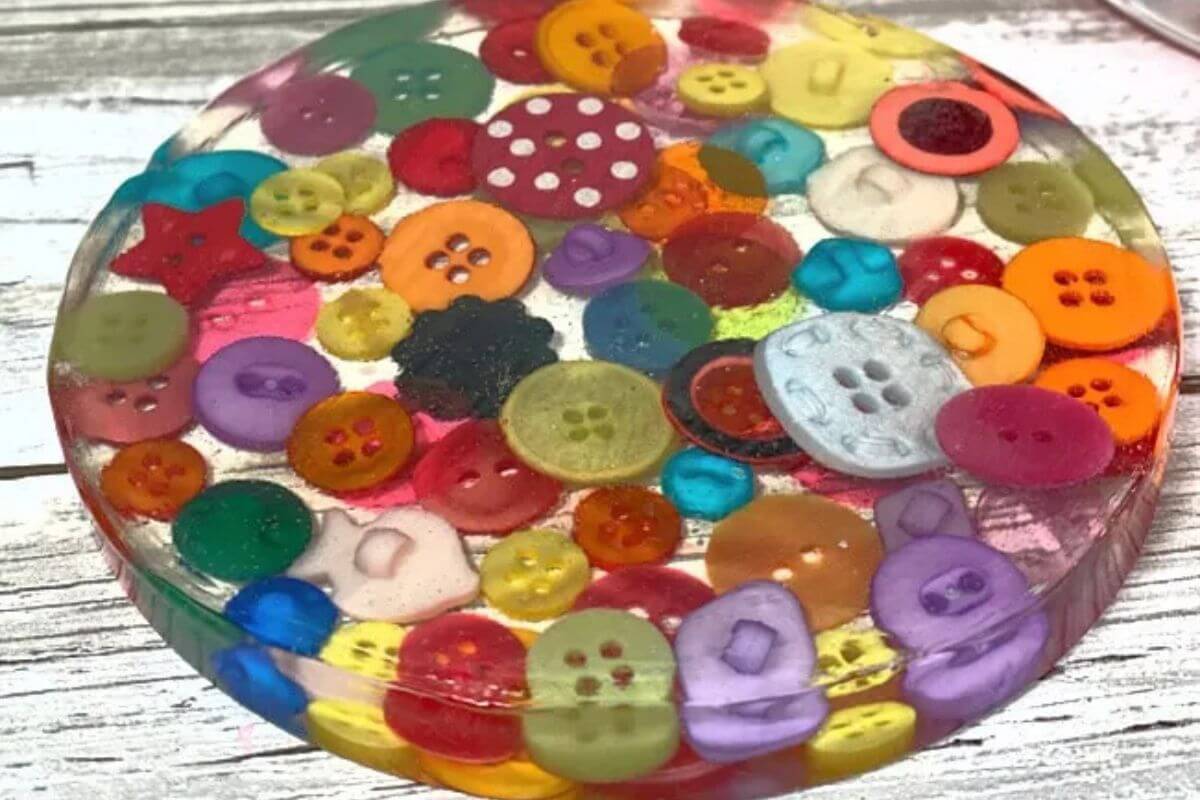 20 Button Crafts for Kids and Adults to Make Together