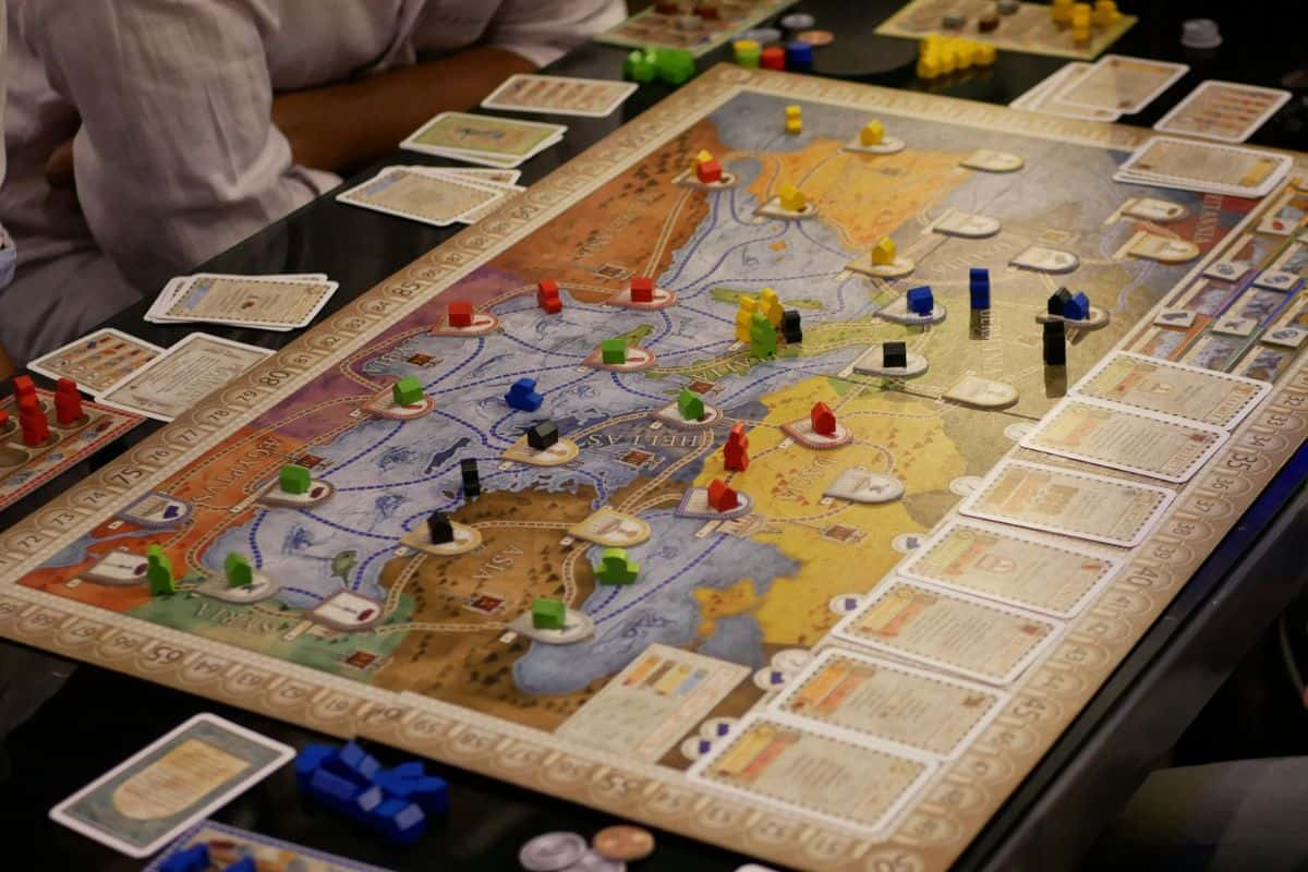 geo board game